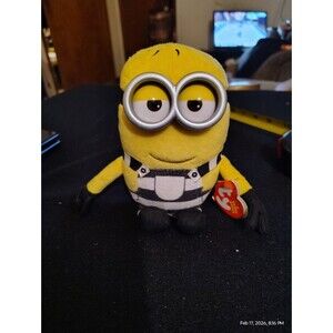 Ty Beanie Baby Minion Tom Despicable Me 3 Plush w/ Tag Small Stain